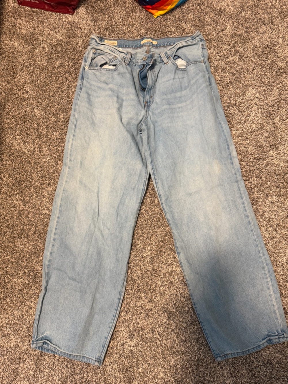 Levi's baggy daddy jeans